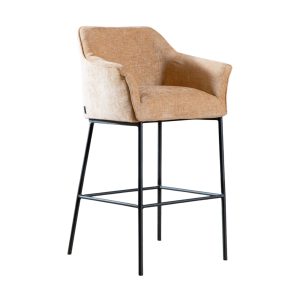 Barkruk Nubo in peachkleurige chenille met armleuningen en zwart metalen frame
