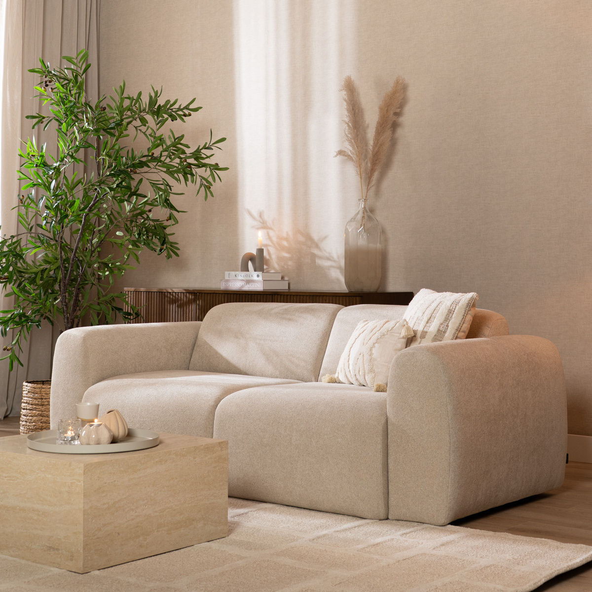 2,5-zitsbank Maine in beige chenille, sfeerbeeld