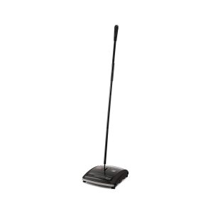 Rubbermaid mechanische veger zwart met rubberen rollen en lange steel VB004215